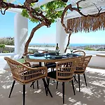 Casa Annaise Mykonos - Cycladic Gem With Heated Pool & Jacuzzi *